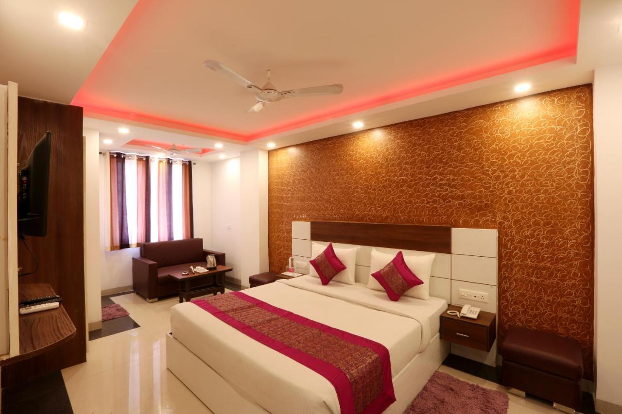 Hotel Classic Plaza At Delhi Airport Nueva Delhi Exterior foto